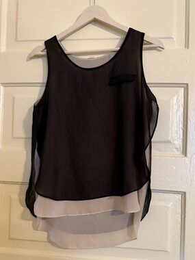 Navy & Cream Flowy Tank with slit on sides